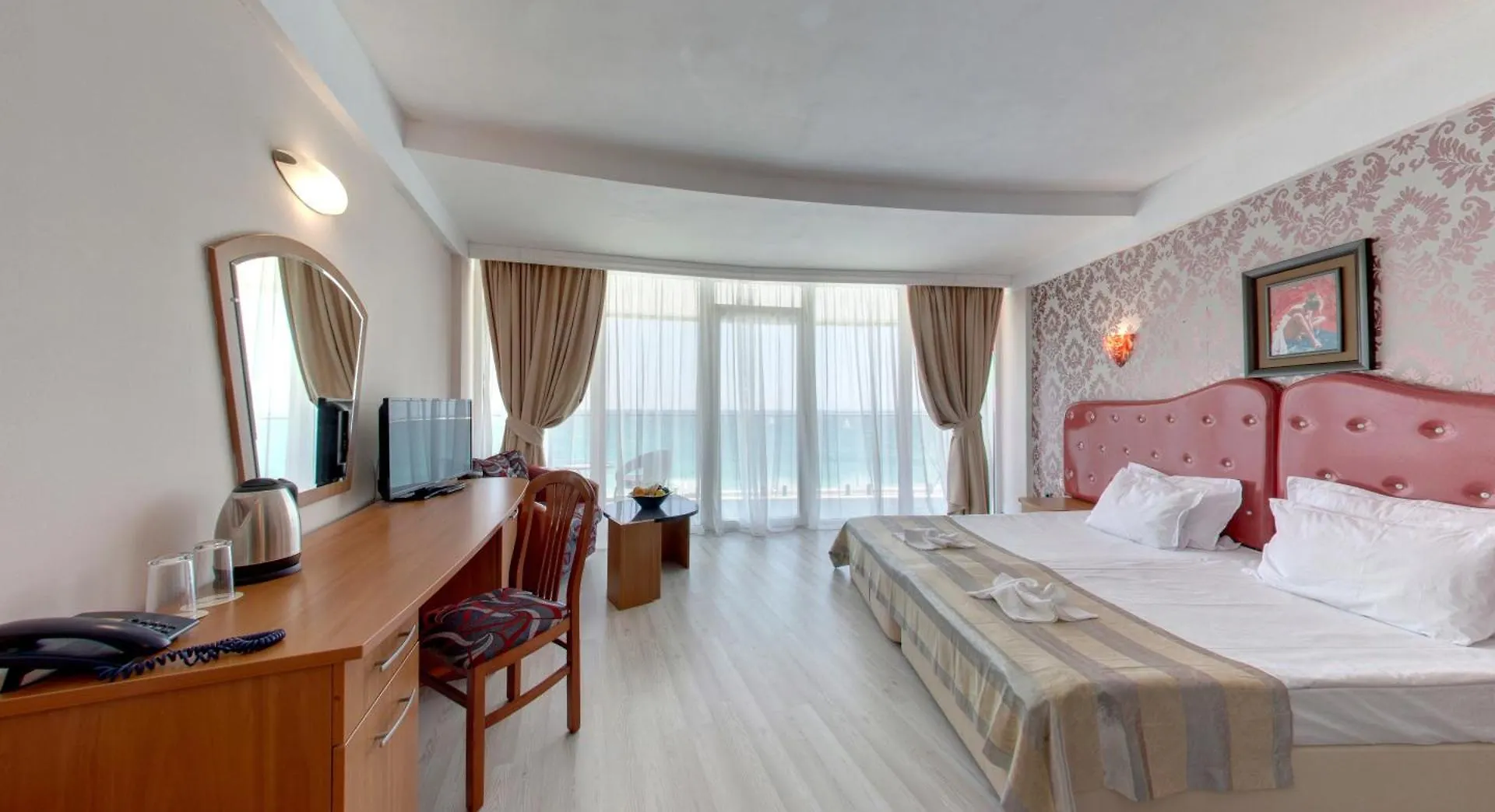 Hotel Sirius Beach Resort And Spa Varna 4*,  Bulgaria